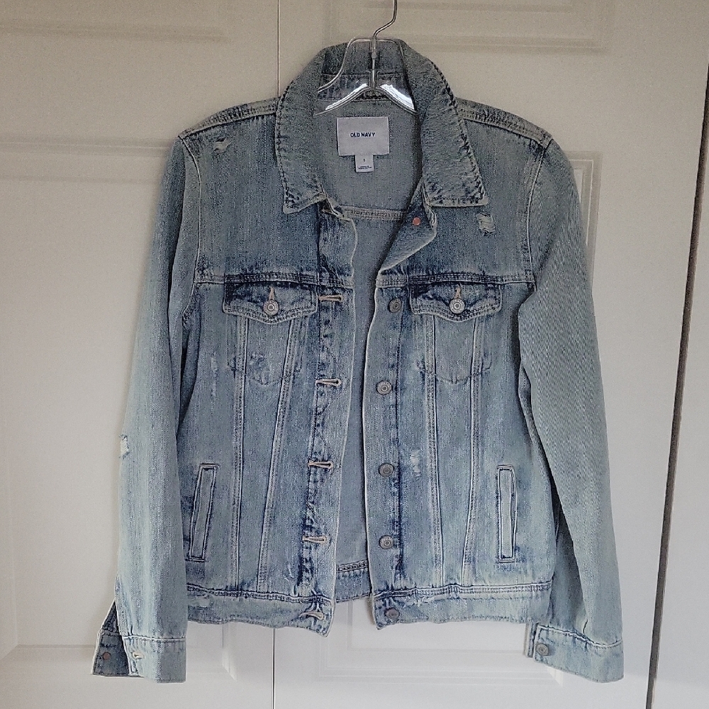Slightly Distressed Old Navy Faded Blue Jean Jacket Size S
